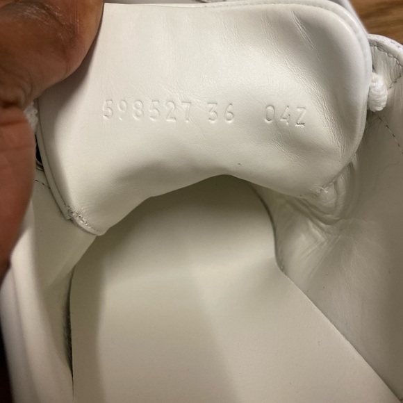 Gucci white sneakers - Picture 8 of 16